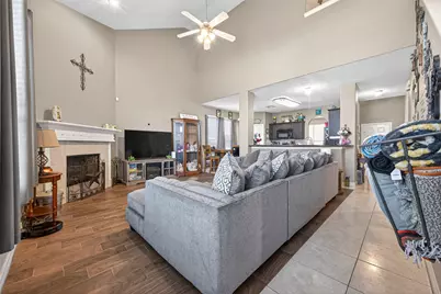 155 Horn Court, Baytown, TX 77523 - Photo 16