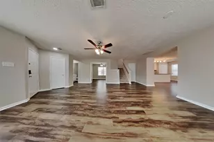 19210 Doves Landing Ave, Tomball, TX 77375 - Photo 2