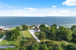 292 Old Post Rd S, Livingston, TX 77351 - Photo 2