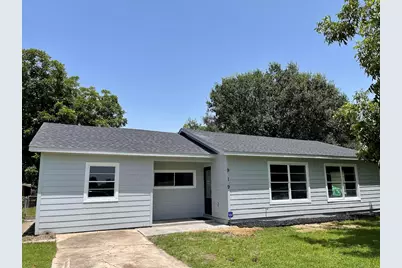 919 Foster Avenue, Pasadena, TX 77506 - Photo 1