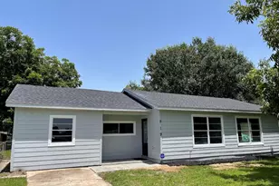 919 Foster Ave, Pasadena, TX 77506 - Photo 1