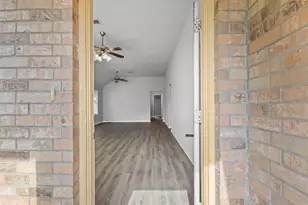 16107 Catbird Ct, Humble, TX 77396 - Photo 2