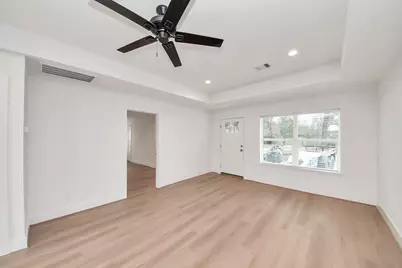 9261 Autauga Street, Houston, TX 77080 - Photo 22