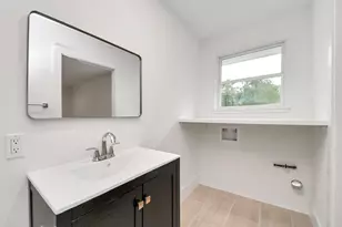 9261 Autauga St, Houston, TX 77080 - Photo 28