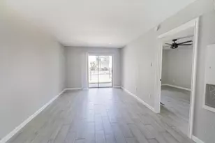 13151 Walden Rd, Montgomery, TX 77356 - Photo 6