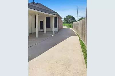 27202 Decker Prairie Rosehill Road, Magnolia, TX 77355 - Photo 22
