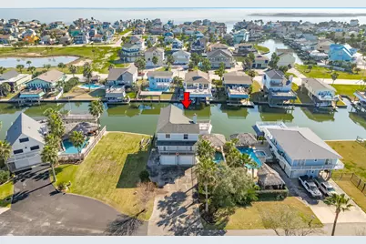 1319 Coral Way, Tiki Island, TX 77554 - Photo 4