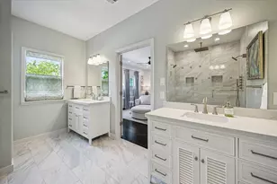 230 E 25th St, Houston, TX 77008 - Photo 28