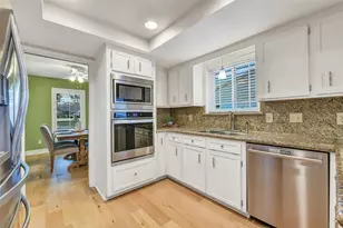 1909 Hunt Dr, Friendswood, TX 77546 - Photo 10