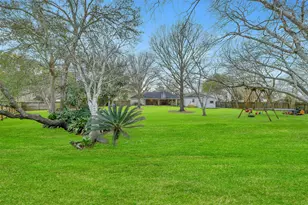 1909 Hunt Dr, Friendswood, TX 77546 - Photo 28