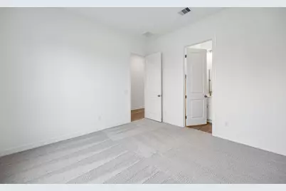 13722 Ballast Green Drive, Texas City, TX 77568 - Photo 18