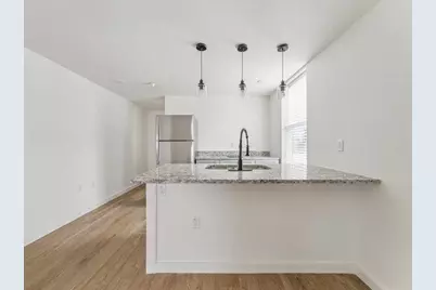 905 74th Street #1, Houston, TX 77011 - Photo 6