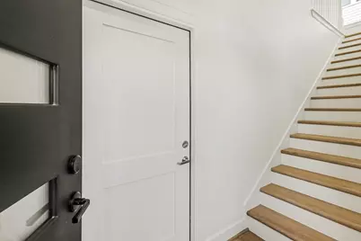 1220 Wycliffe Drive, Houston, TX 77043 - Photo 2