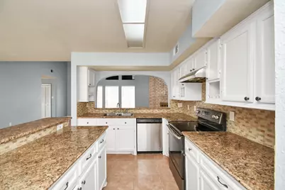 11730 Zarroll Drive, Houston, TX 77099 - Photo 14