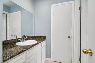 11730 Zarroll Dr, Houston, TX 77099 - Photo 32