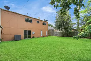 11730 Zarroll Dr, Houston, TX 77099 - Photo 36