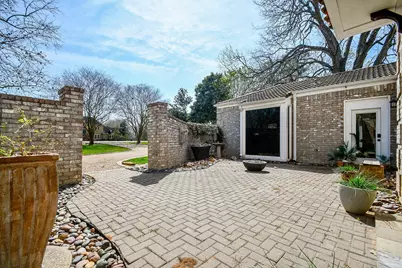 5202 Mimosa Lane, Richmond, TX 77406 - Photo 2