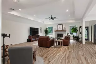 16 Wild Ginger Ct, The Woodlands, TX 77380 - Photo 8