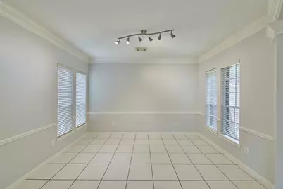 13839 Carriage Walk Lane, Houston, TX 77077 - Photo 10