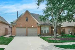 13839 Carriage Walk Ln, Houston, TX 77077 - Photo 1