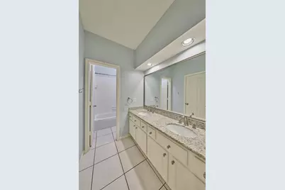 13839 Carriage Walk Lane, Houston, TX 77077 - Photo 36
