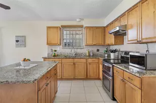 13622 Sunswept Way, Houston, TX 77082 - Photo 12