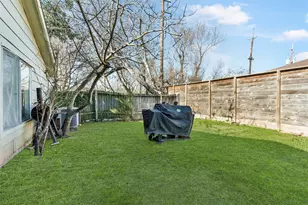13622 Sunswept Way, Houston, TX 77082 - Photo 22