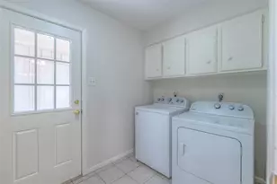 2009 Tickner St, Conroe, TX 77301 - Photo 20