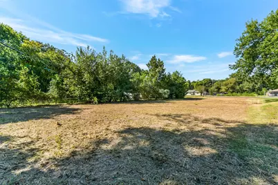 5142 Clover Street, Houston, TX 77033 - Photo 18