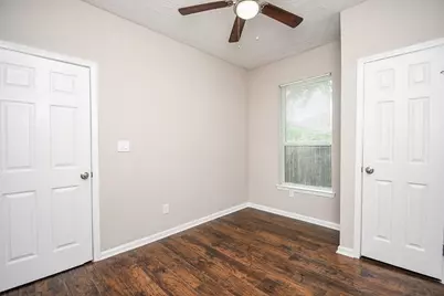 4137 Galesburg St, Houston, TX 77051 - Photo 16