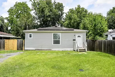 4137 Galesburg St, Houston, TX 77051 - Photo 1