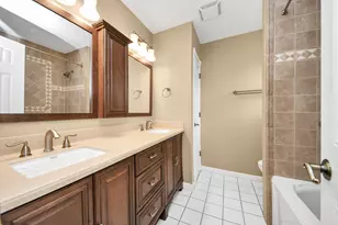 2623 Sugar Mill Dr, Sugar Land, TX 77479 - Photo 36
