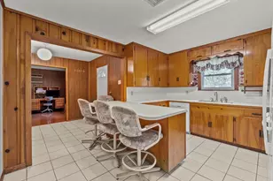 8113 White Ave, Hitchcock, TX 77563 - Photo 8