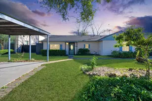 1404 Aldrich St, Houston, TX 77055 - Photo 2