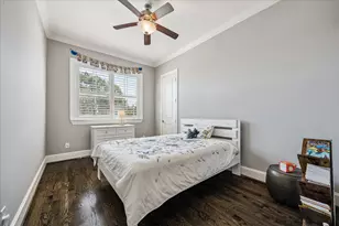 8560 Forum Dr, Houston, TX 77055 - Photo 14