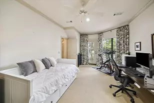 1701 Welch St, Houston, TX 77006 - Photo 10