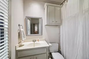 1701 Welch St, Houston, TX 77006 - Photo 38