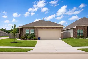 2524 Grace St, Bay City, TX 77414 - Photo 1