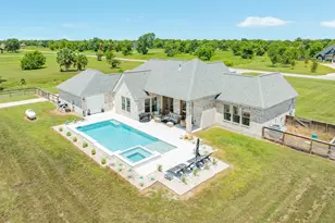 32819 Amberjack Dr, Richwood, TX 77515 - Photo 4