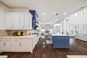 6007 Abercombie Ln, Sugar Land, TX 77479 - Photo 4