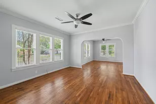 4035 Michaux St, Houston, TX 77009 - Photo 8