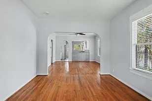 4035 Michaux St, Houston, TX 77009 - Photo 6
