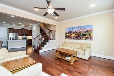 8413 Water Oak Pass Drive, Houston, TX 77055 - Photo 10