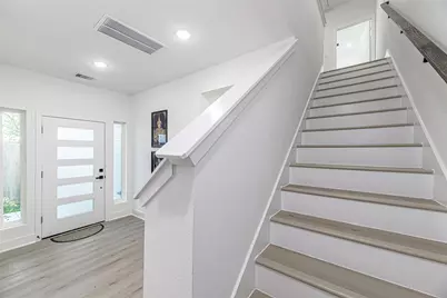 7806 Comal Street #B, Houston, TX 77051 - Photo 10