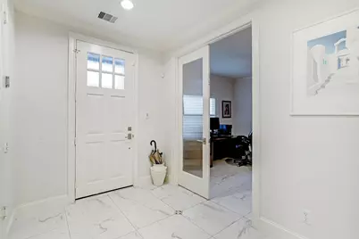 2015 McClendon Street, Houston, TX 77030 - Photo 6