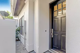 2015 McClendon St, Houston, TX 77030 - Photo 4