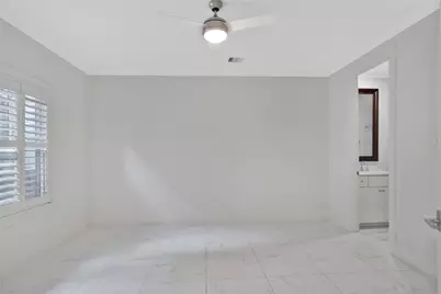 2015 McClendon Street, Houston, TX 77030 - Photo 8