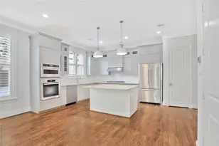 2015 McClendon St, Houston, TX 77030 - Photo 2