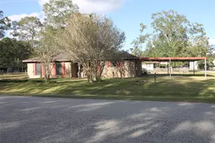 415 Co Rd 105, Devers, TX 77538 - Photo 2