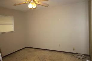 415 Co Rd 105, Devers, TX 77538 - Photo 12